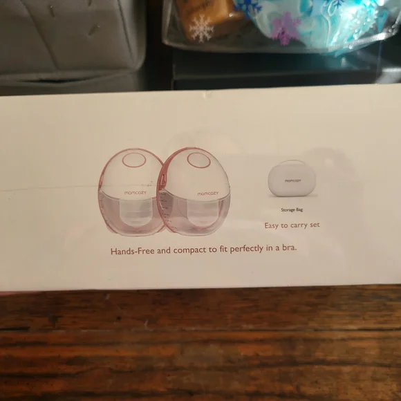 Momcozy Mobile Style Hands-Free Breast Pumps - Pink